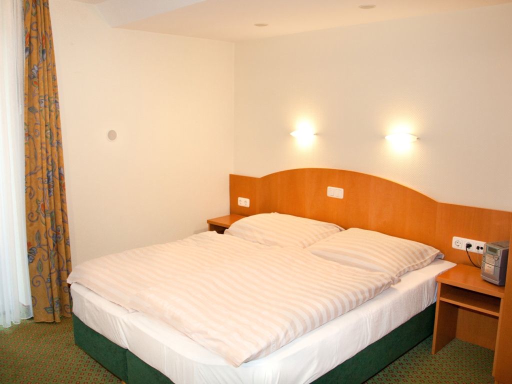 Hotel Gremersdorf - Zum Grünen Jäger.