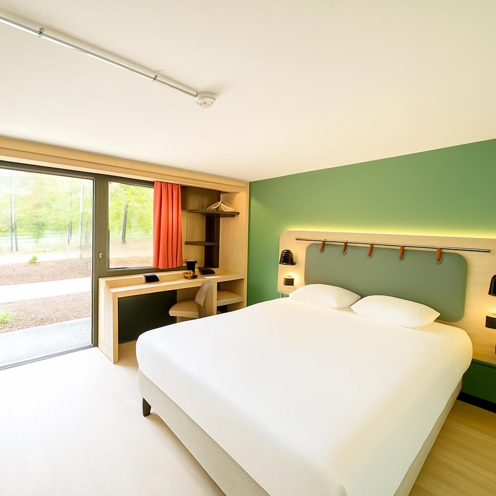 Campanile NATURE - Clermont Ferrand Nord Riom.