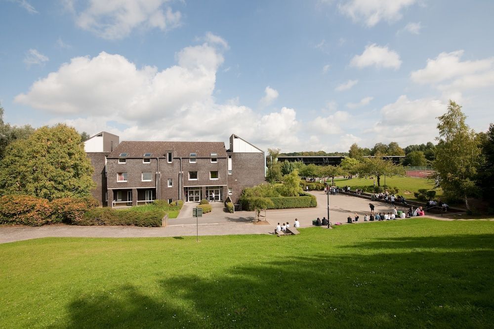Auberge des 3 Fontaines - Hostel.
