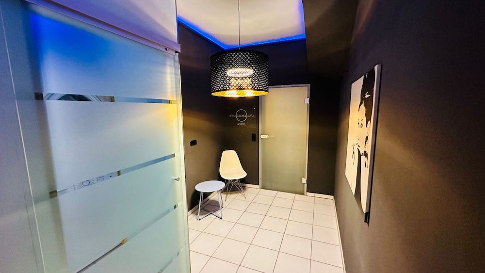 Smart&beautiful HOSTEL.