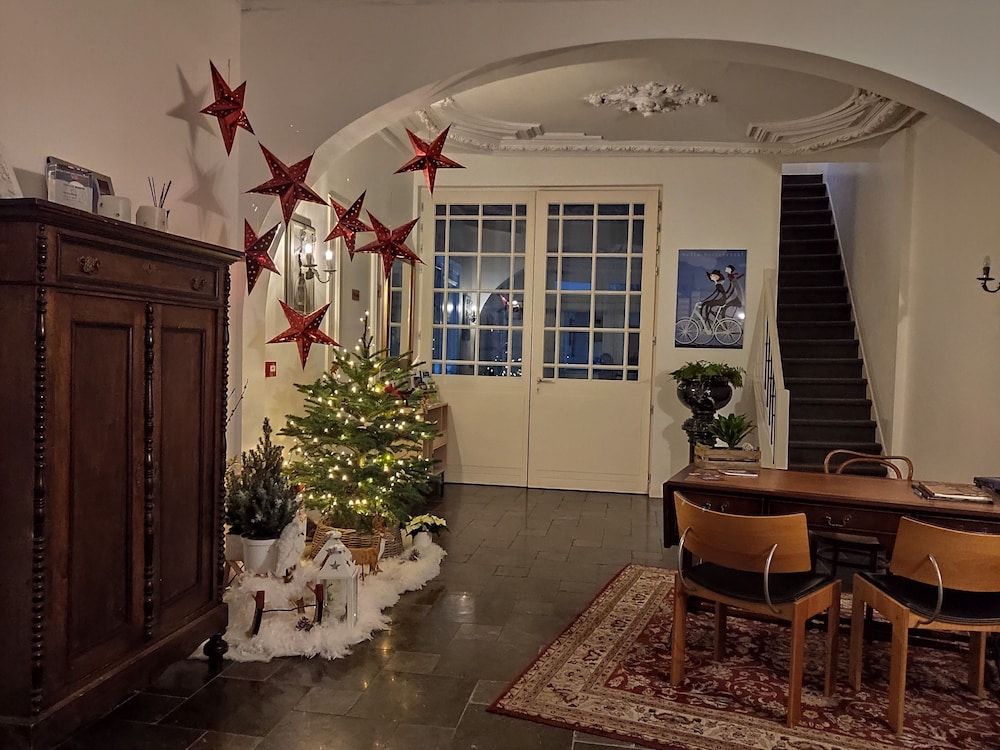 The Townhouse Bed & Breakfast.