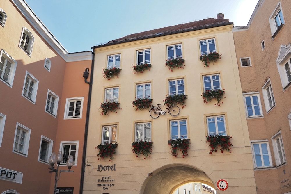 Hotel Mühldorf.