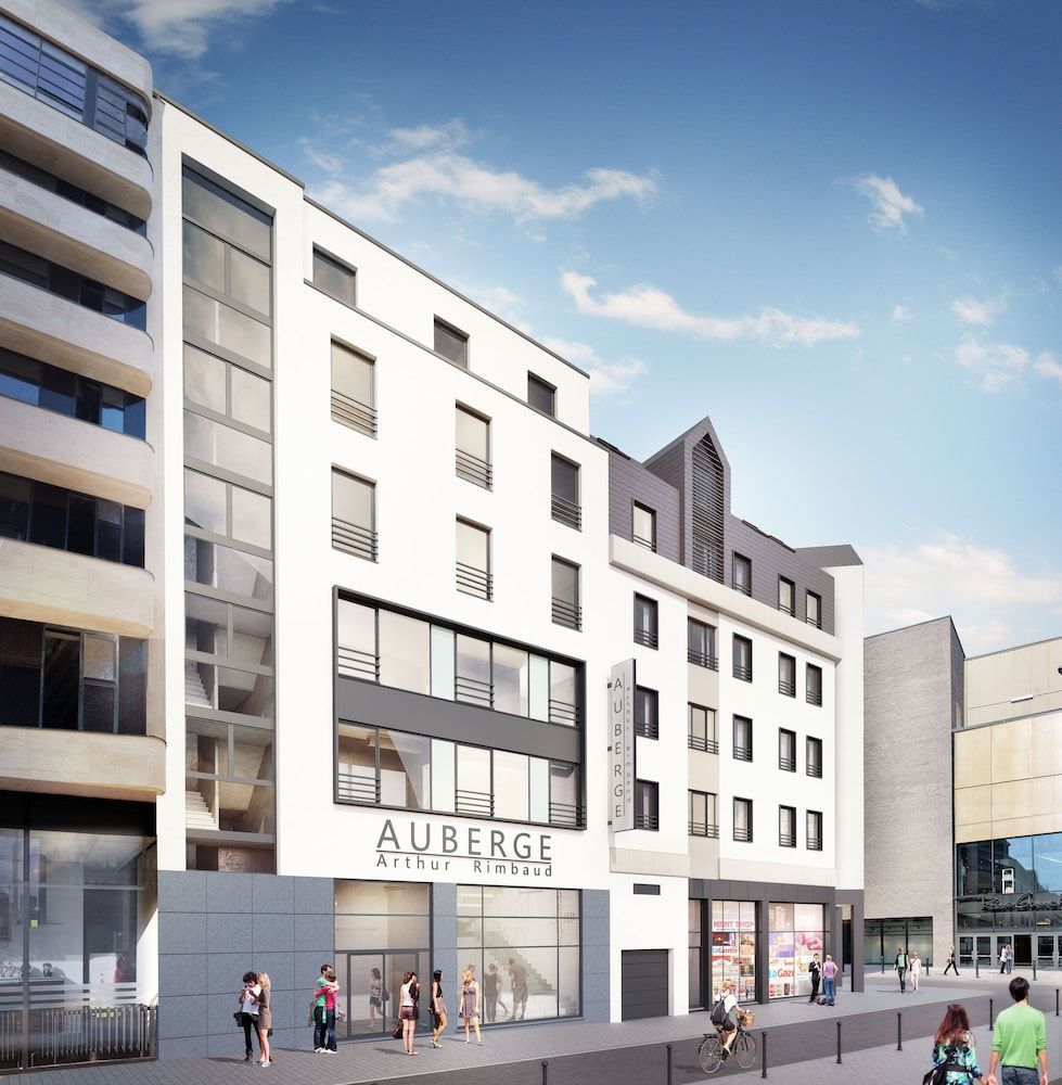 Auberge Jeunesse Charleroi Youth Hostel.