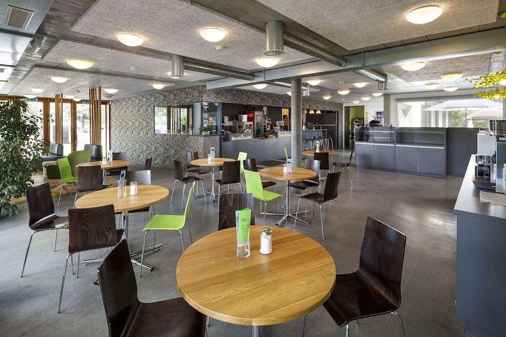 Backpackers Villa Sonnenhof - Hostel.