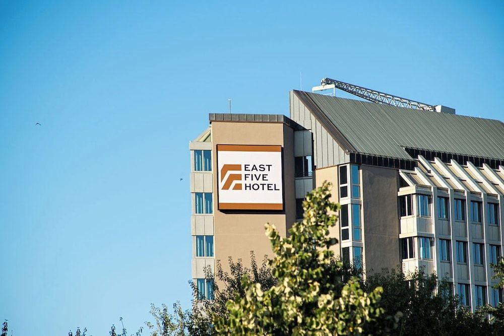 East Five Hotel.