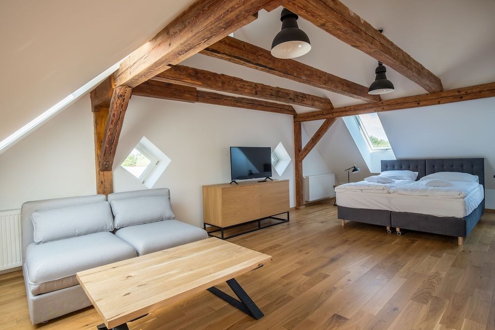 Oficyna przy Pałacu Krobielowice.