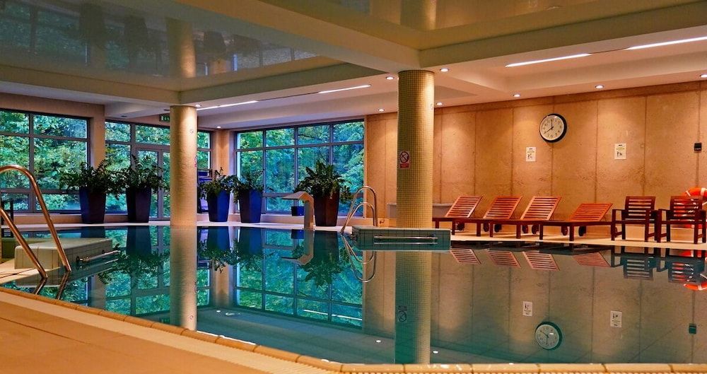 Hotel Dwór Elizy blisko Sky Bridge.