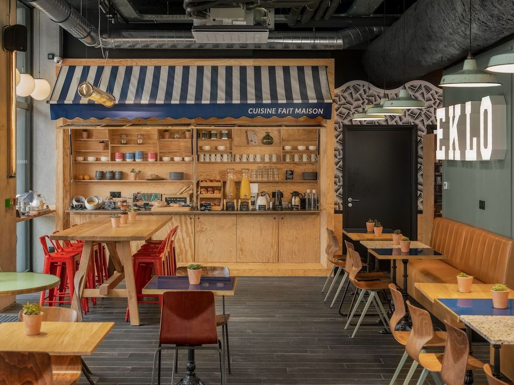 Eklo Hotels Toulouse Cartoucherie Zenith.