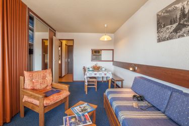 6-person apartment (max 2 adults) Standard-Eco Y2Y26S