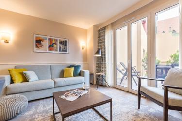6-Personen Ferienwohnung - 2 bedrooms - Street side - Harbor buildings