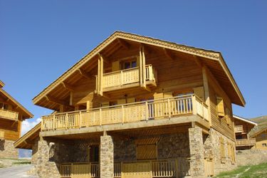 16-persoons bungalow Luxury chalet with fireplace in the area of Alpe d'Huez