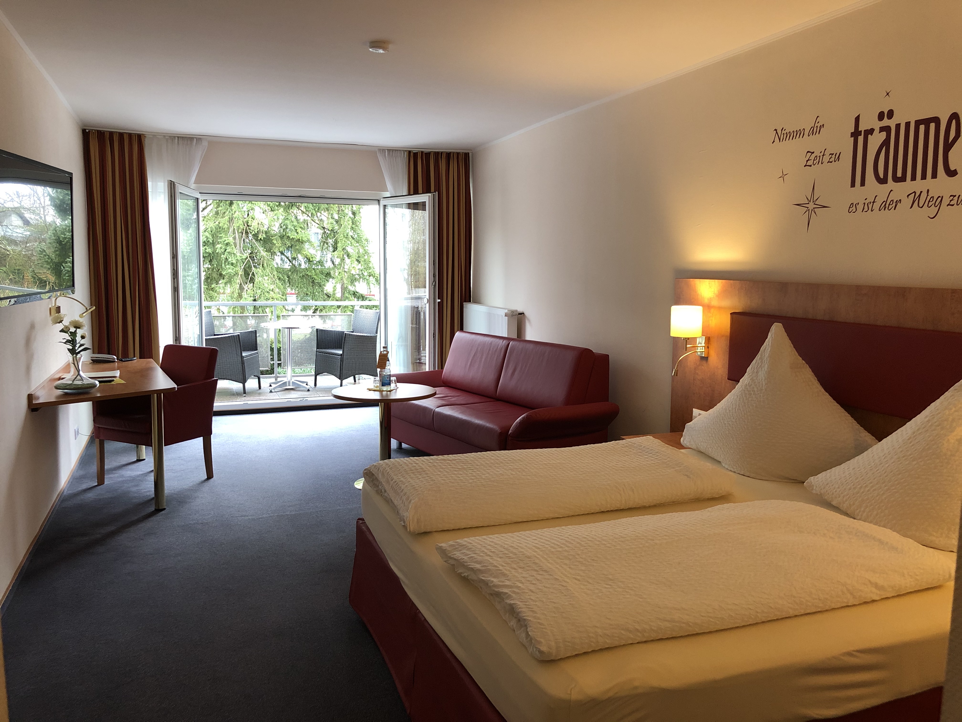 Hotel Häfner <br/>87.00 ew <br/> <a href='http://vakantieoplossing.nl/outpage/?id=15603e34dfd2465750d4638ad6d9b7ac' target='_blank'>View Details</a>