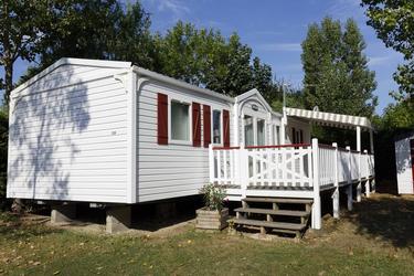 6-persoons Stacaravan FORET - 3 bedrooms with TV