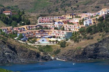 4-Personen Ferienhaus Colorful apartment with balcony or terrace 500m from the sea