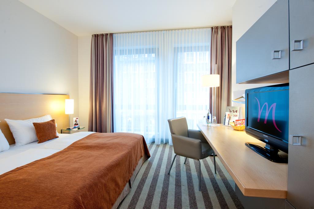 Mercure Hotel Aachen am Dom <br/>82.22 ew <br/> <a href='http://vakantieoplossing.nl/outpage/?id=b9060876842586959c8dce03a2033de8' target='_blank'>View Details</a>