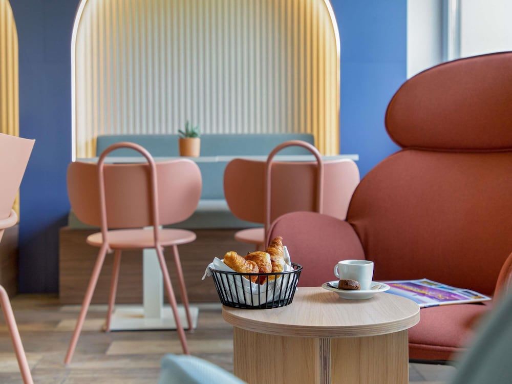 Hotel Novotel Aix en Provence Pont de l'Arc Fenouillères