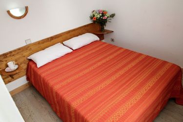 6-persoons bungalow Nice apartment in a modern chalet at 250 m. from a ski lift
