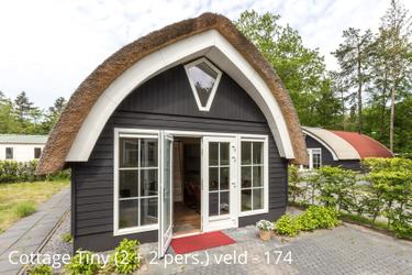 4-Personen Hütte 2+2