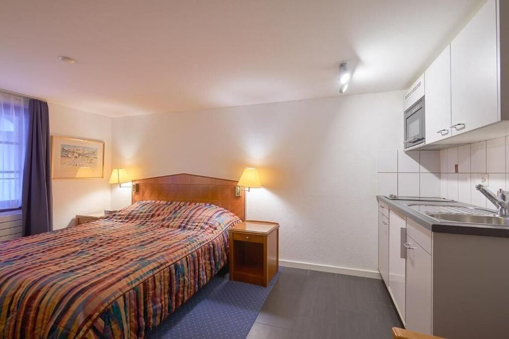Aparthotel Hine Adon Fribourg City