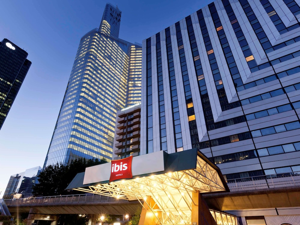 ibis Paris La Défense Esplanade