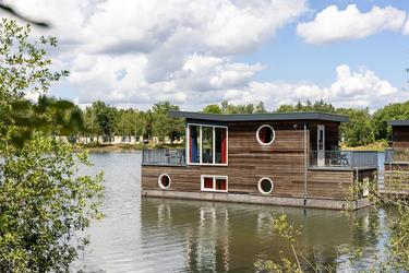 4-persoons bungalow Woonboot KV2141