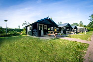 4-persoons bungalow Trekkershut - Sanitair in paviljoen!
