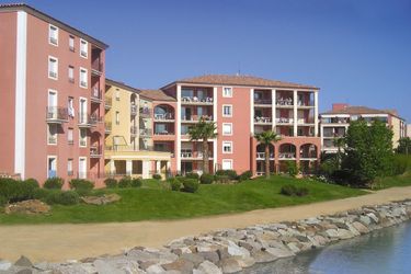 4-Personen Ferienhaus Colorful apartment with AC at 150 m. from the beach
