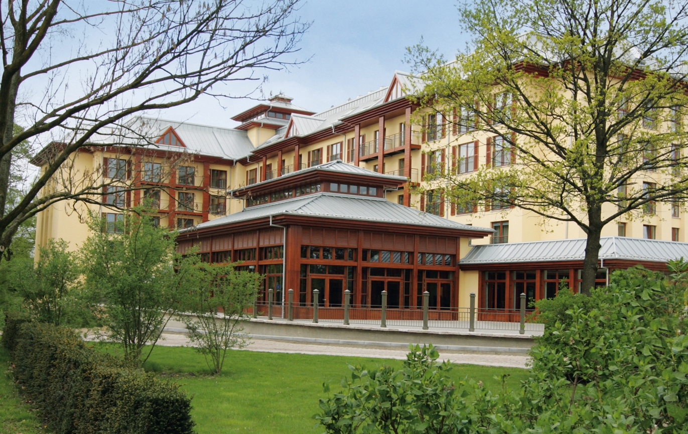 Lindner Park-Hotel Hagenbeck <br/>91.33 ew <br/> <a href='http://vakantieoplossing.nl/outpage/?id=b663db605423f90335871c847025e9ec' target='_blank'>View Details</a>