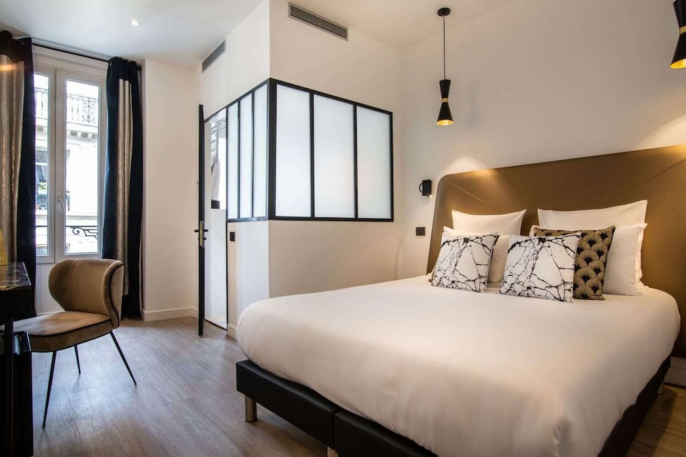 Hotel Royal Opera