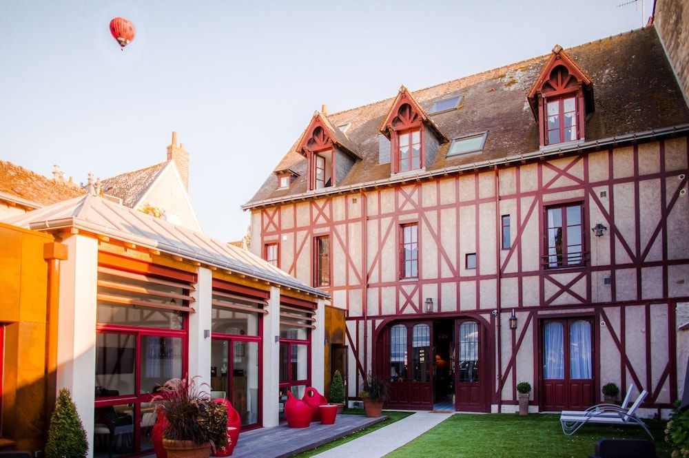 Hôtel Au Charme Rabelaisien.