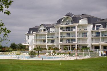 8-Personen Ferienhaus Charming apartment with dishwasher located at a golf course