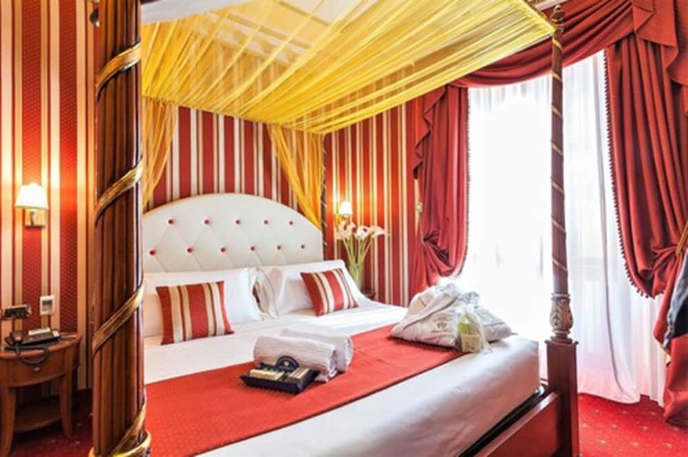 Hotel Manfredi Suite in Rome