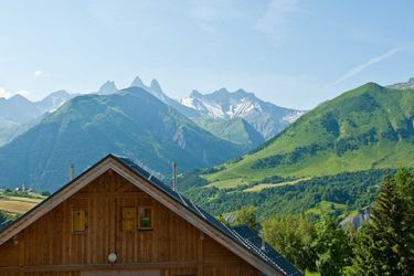 6-Personen Ferienhaus Well-kept apartment in les Sybelles with 310 km. of slopes
