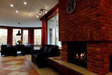 34-Personen Ferienhaus Holiday home at 1 km. from the North Sea beach