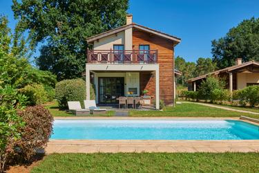 6-persoons bungalow Fronsac Deluxe + Zwembad