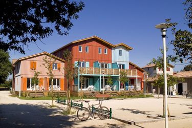 5-persoons bungalow Cozy apartment with dishwasher, near the port of Le Teich