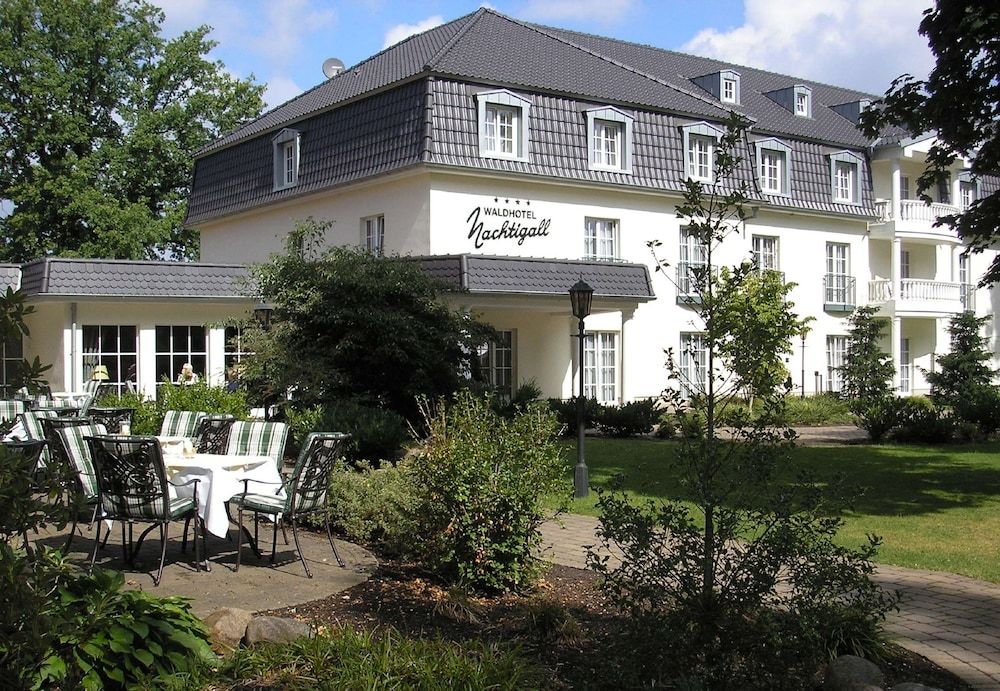 Waldhotel Nachtigall.