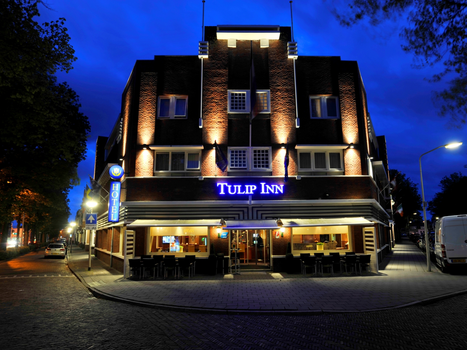 Tulip Inn Bergen Op Zoom <br/>66.60 ew <br/> <a href='http://vakantieoplossing.nl/outpage/?id=2113593aabe84f3756f106c6e6c0faad' target='_blank'>View Details</a>