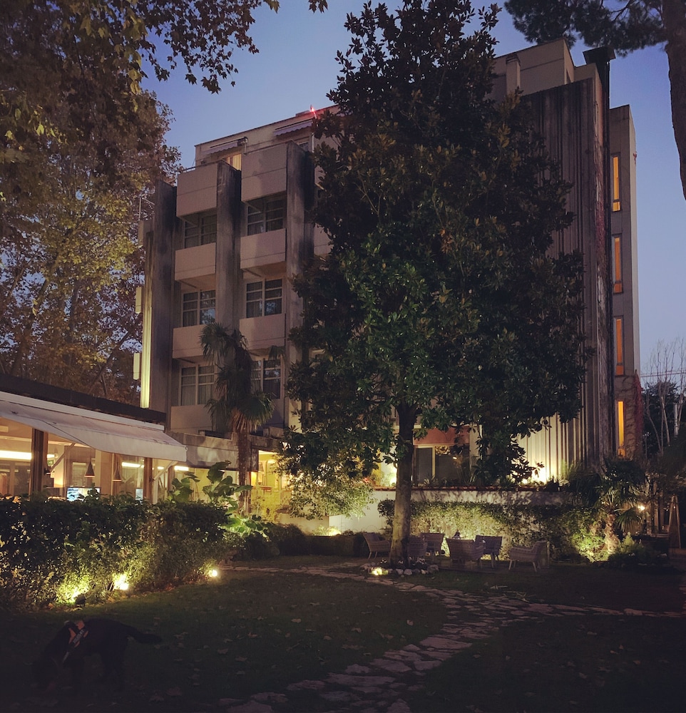 Fenix Hotel