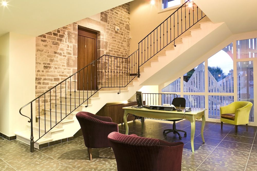 Hotel Le Clos Rebillotte.