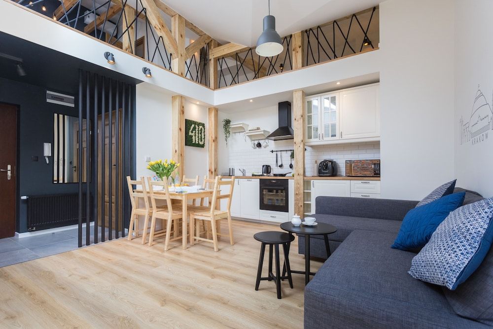 InPoint Apartments - Old Town near Market Square