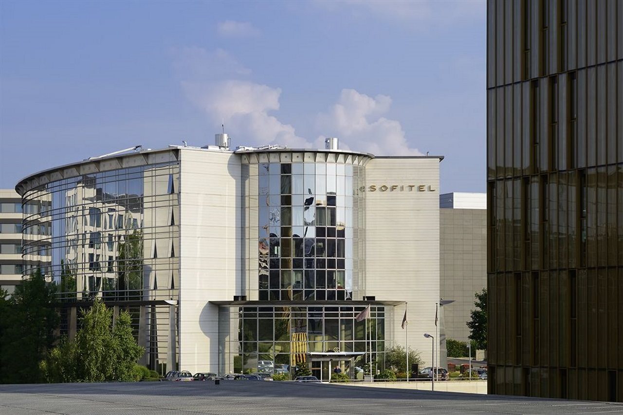 Sofitel Luxembourg Europe <br/>184.45 ew <br/> <a href='http://vakantieoplossing.nl/outpage/?id=e4dbb7d20f58a33d0b7061703511f9bd' target='_blank'>View Details</a>