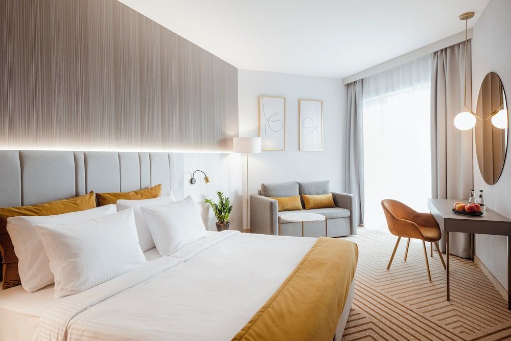 Hotel Crystal Mountain.