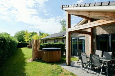 4-persoons villa Vogelveld Jacuzzi
