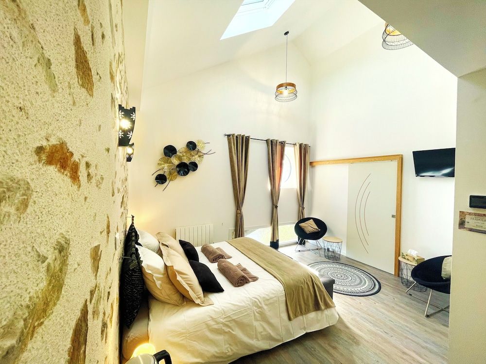 La Petite Felixiere.