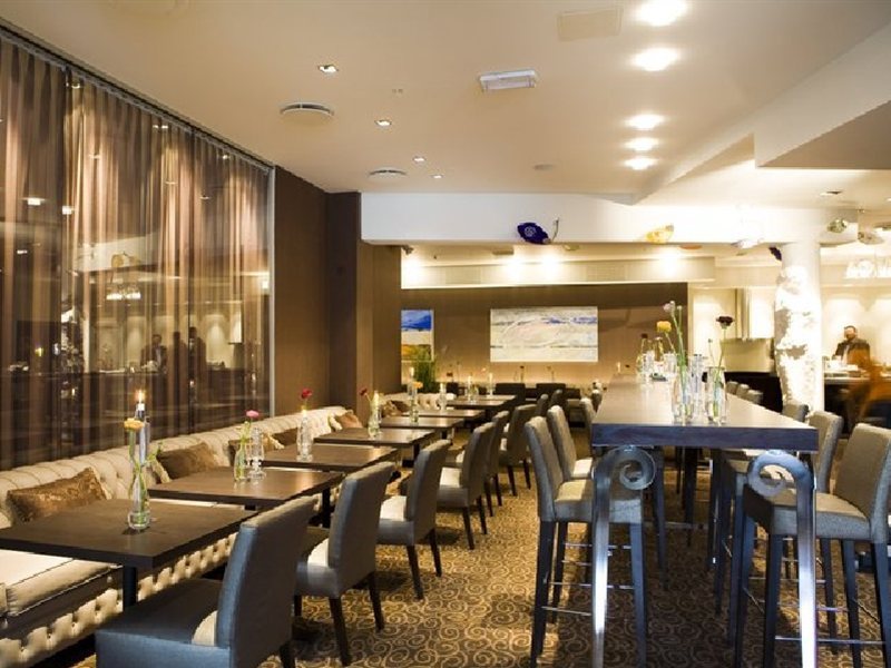 Clarion Collection Hotel Havnekontoret <br/>165.09 ew <br/> <a href='http://vakantieoplossing.nl/outpage/?id=60e9371dc8dee83100a7a967293486fa' target='_blank'>View Details</a>