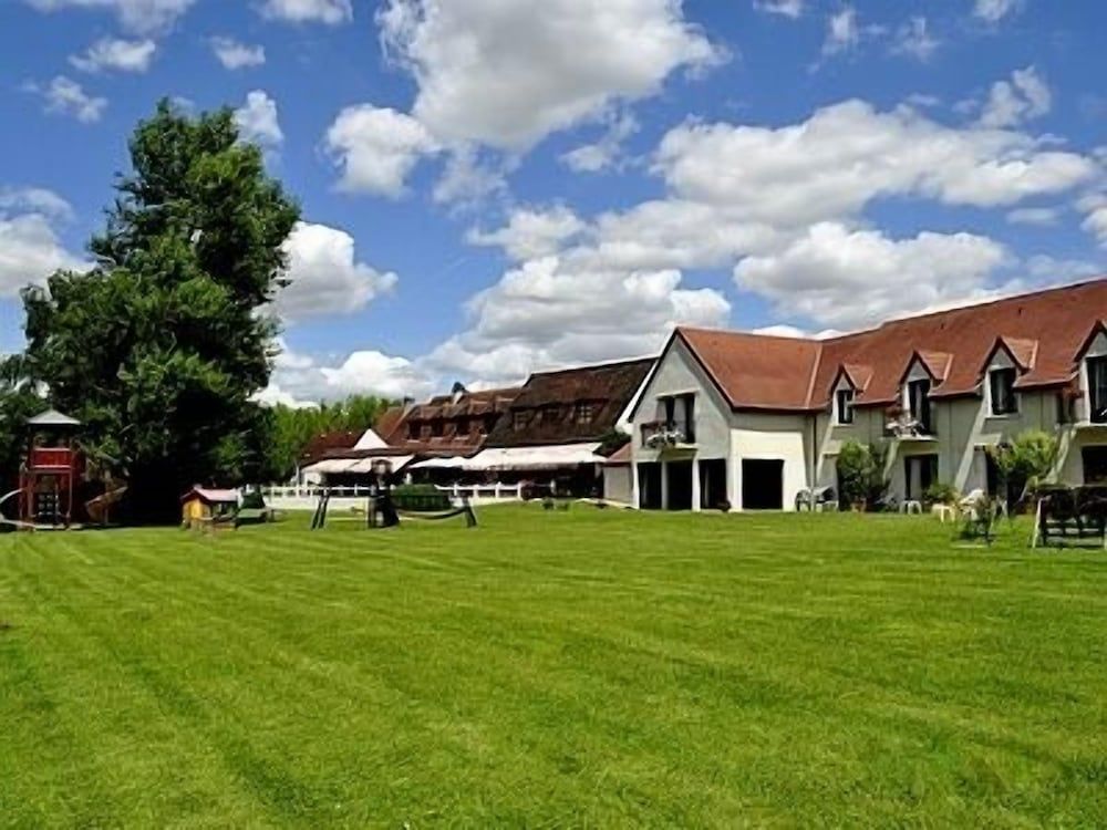 Le Relais de Pouilly.