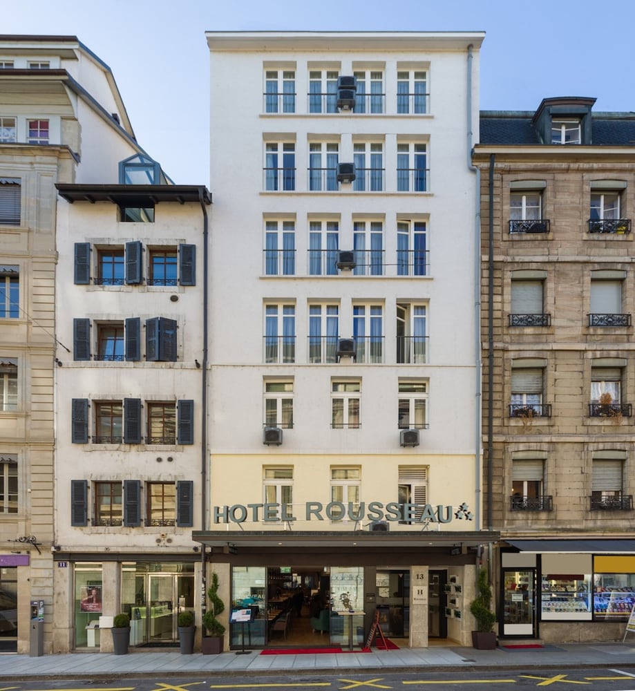 HOTEL ROUSSEAU PLUS