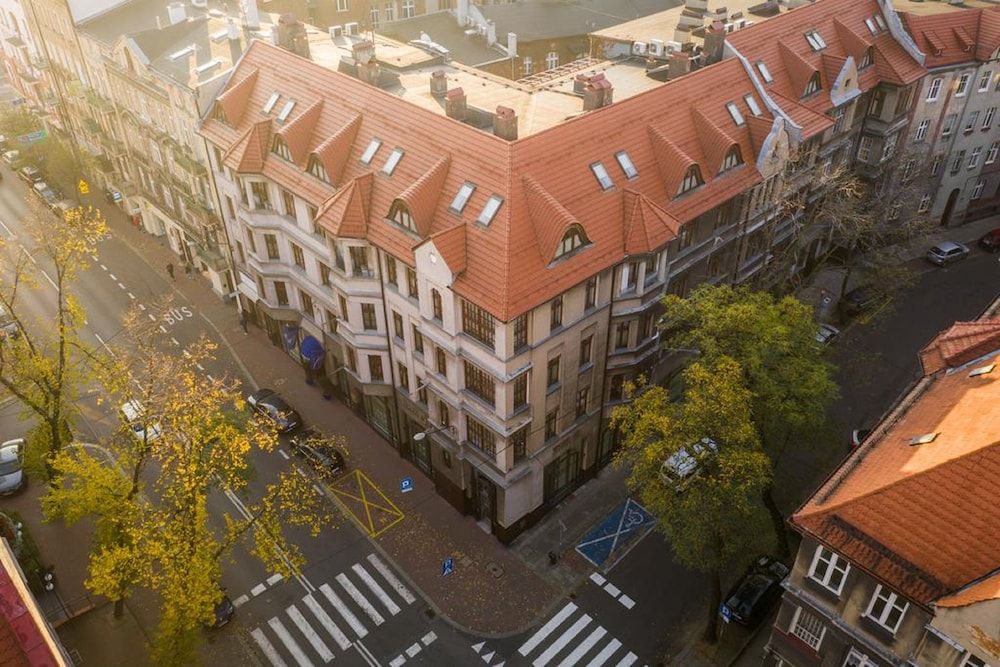 Hornigold w Zielonej Kamienicy