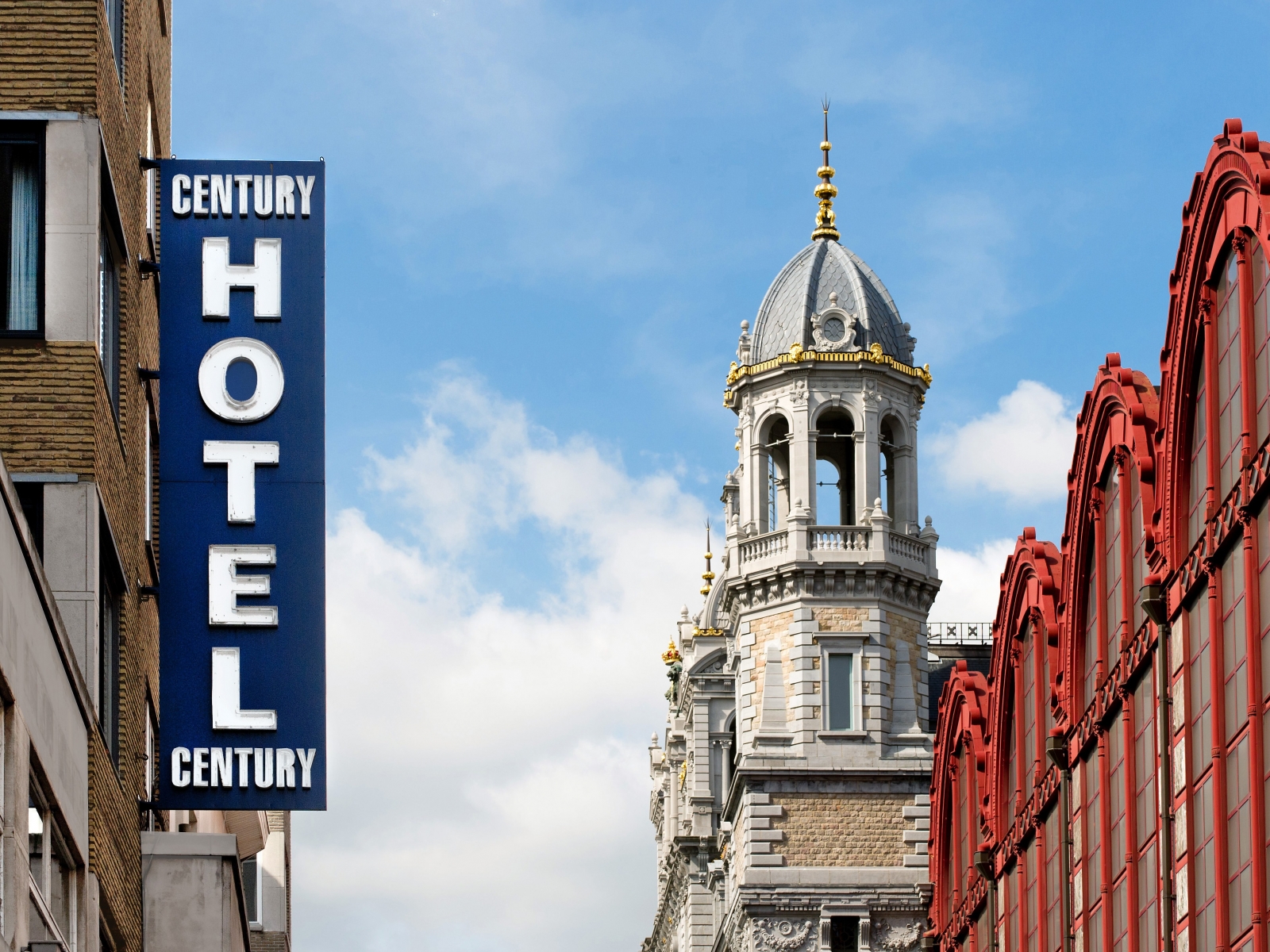 Century Hotel <br/>54.40 ew <br/> <a href='http://vakantieoplossing.nl/outpage/?id=7215594405471f883acf6cf5b60ee2c0' target='_blank'>View Details</a>